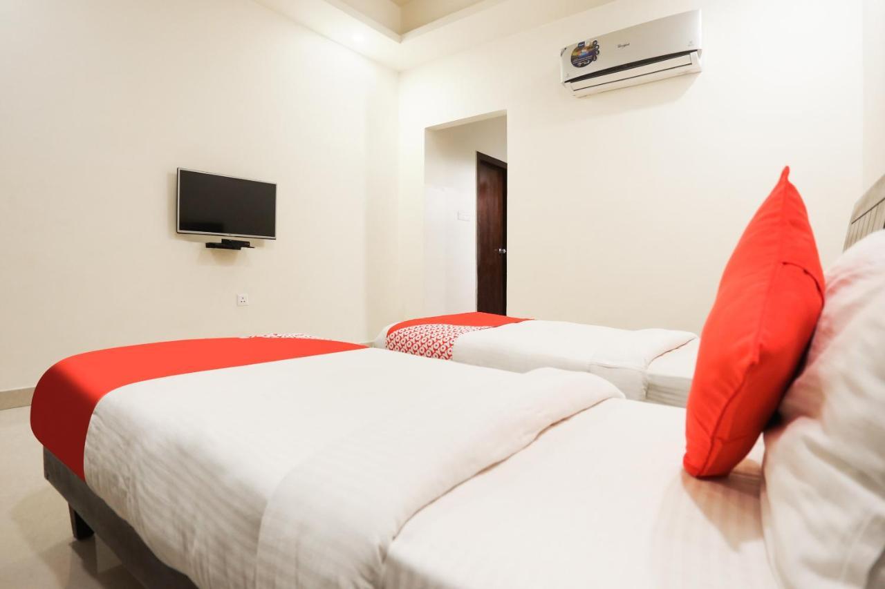 Hotel Zion Inn Varanasi Bagian luar foto