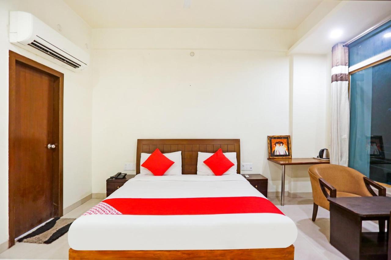 Hotel Zion Inn Varanasi Bagian luar foto